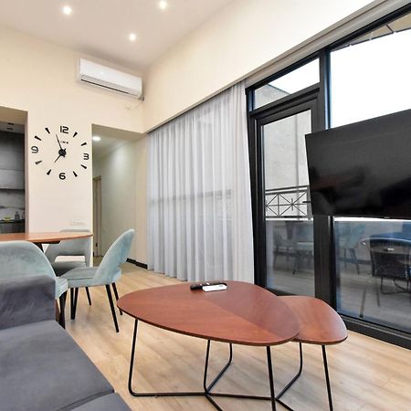 Rent Inn Yerevan On Buzand Street Exteriör bild