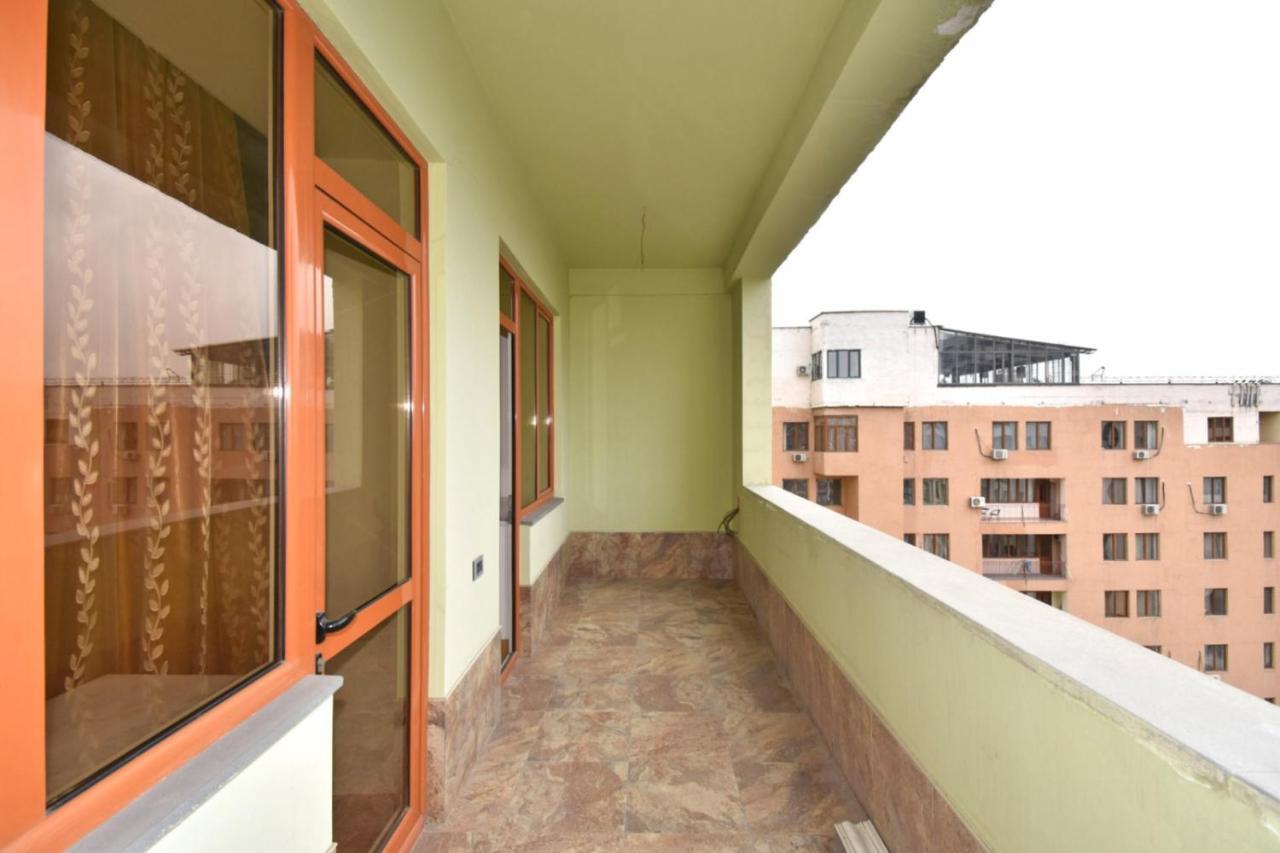 Rent Inn Yerevan On Buzand Street Exteriör bild