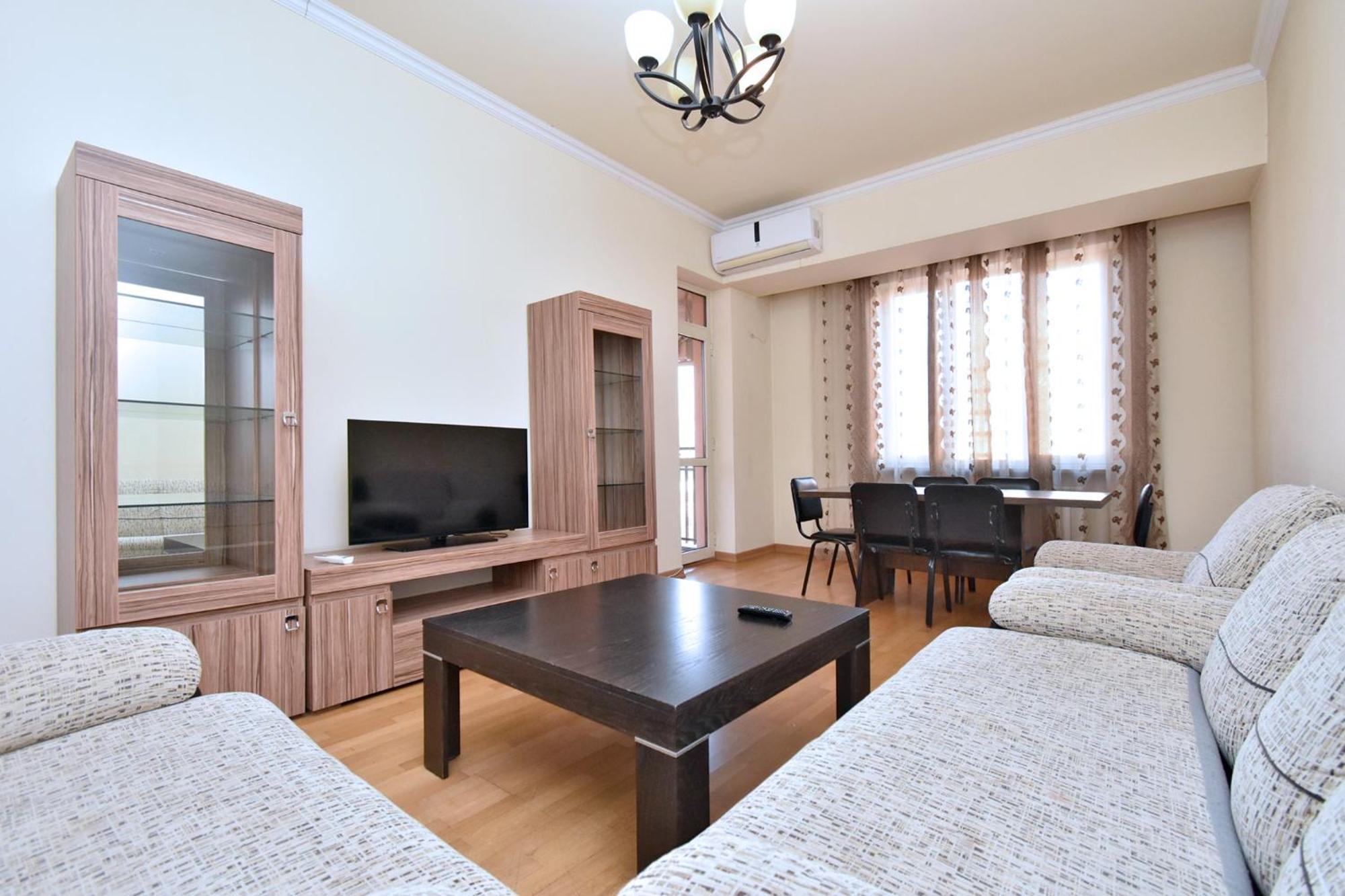 Rent Inn Yerevan On Buzand Street Exteriör bild
