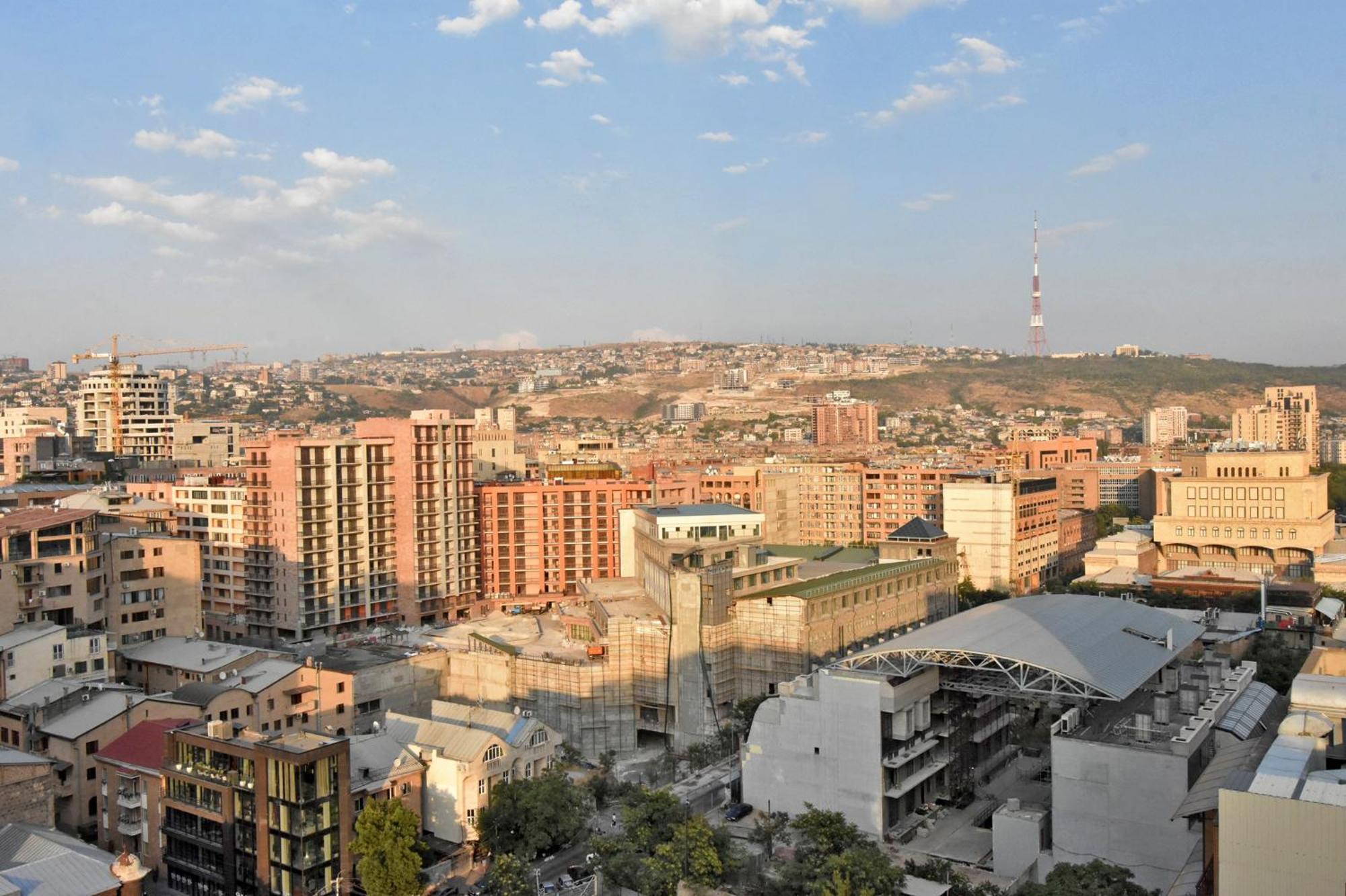 Rent Inn Yerevan On Buzand Street Exteriör bild