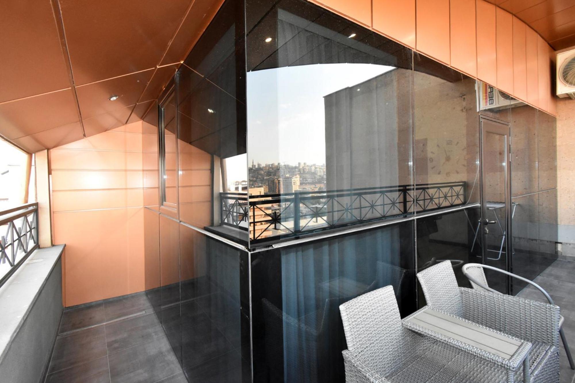Rent Inn Yerevan On Buzand Street Exteriör bild