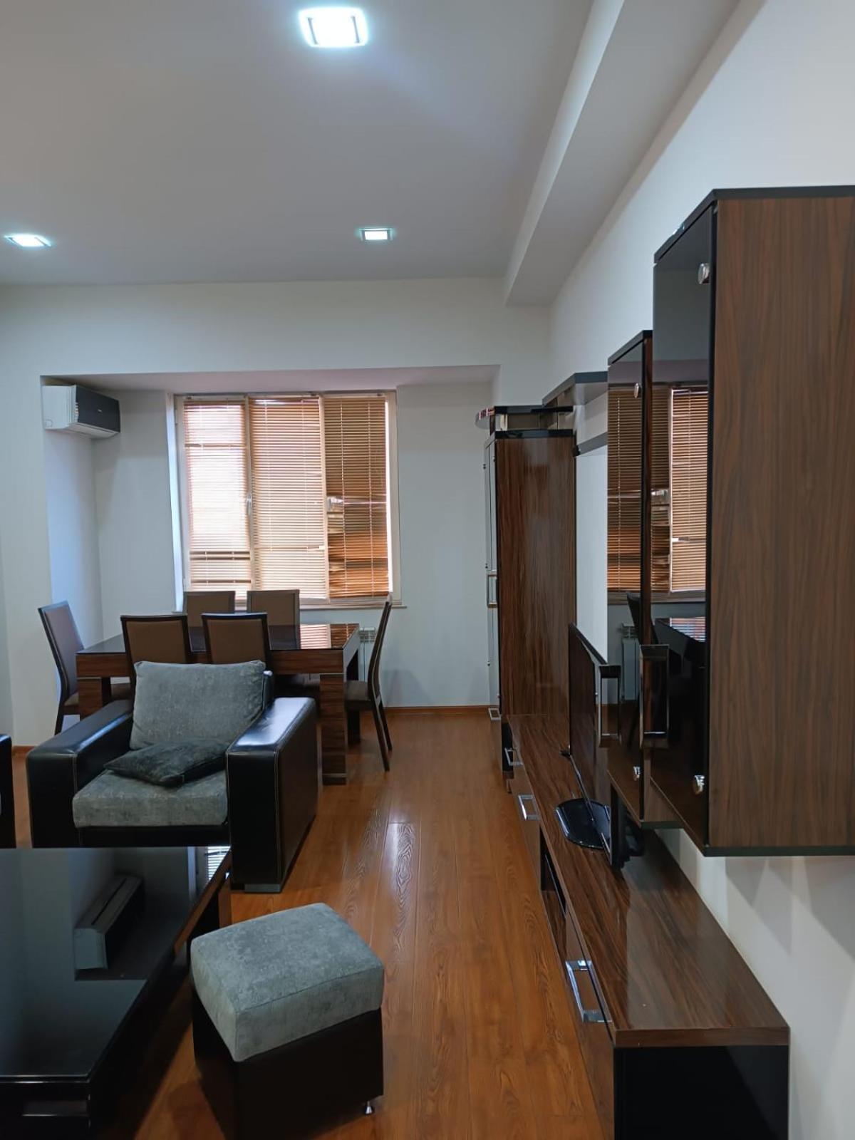 Rent Inn Yerevan On Buzand Street Exteriör bild