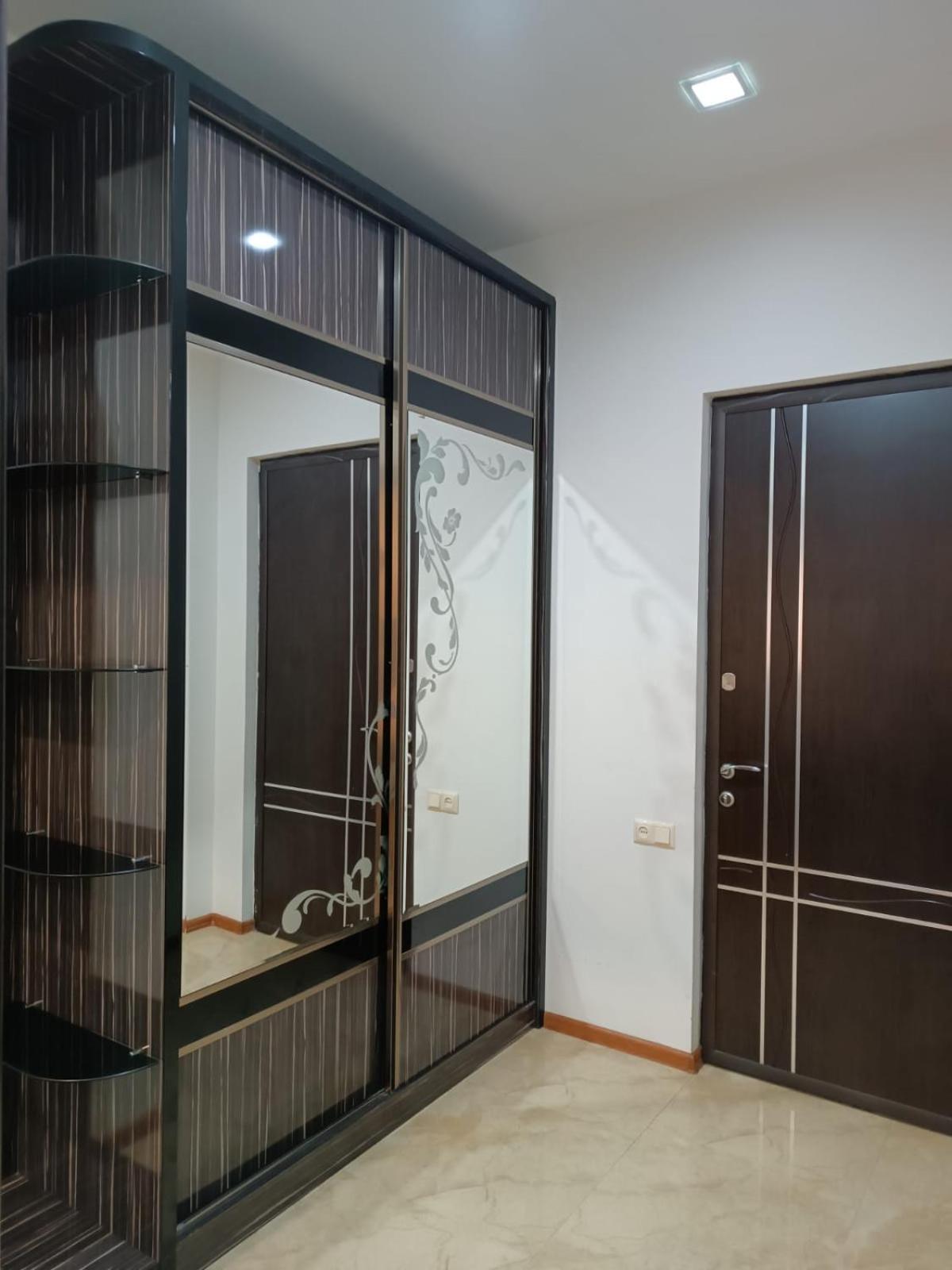 Rent Inn Yerevan On Buzand Street Exteriör bild